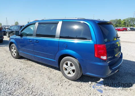 2011 Dodge Grand Caravan Crew z USA, uszkodzony, nr VIN 2D4RN5DG4BR682583